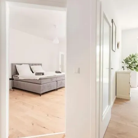 Traumhafte Im Zoo Viertel Zentral U.modern Apartment Dusseldorf